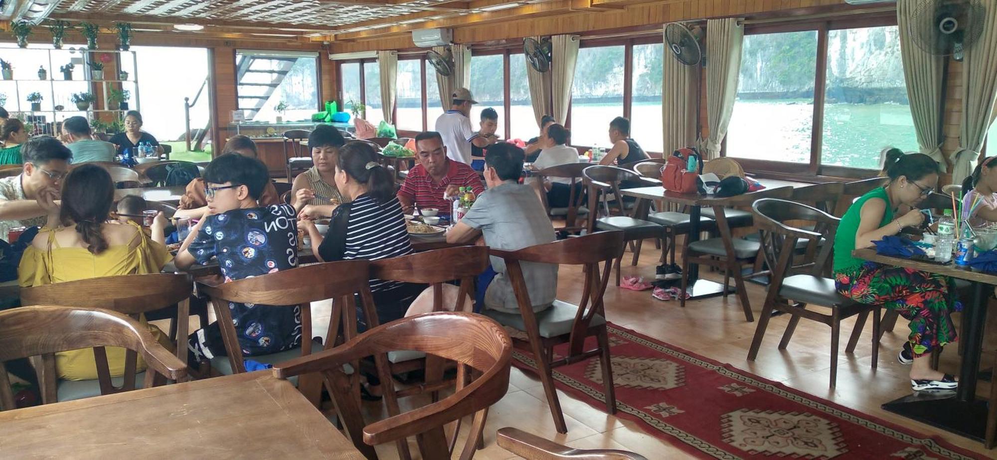 Cat Ba Victory Hostel Dong Khe Sau Dış mekan fotoğraf